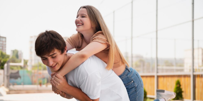 Why Do Girls Hug Guys Over the Shoulders